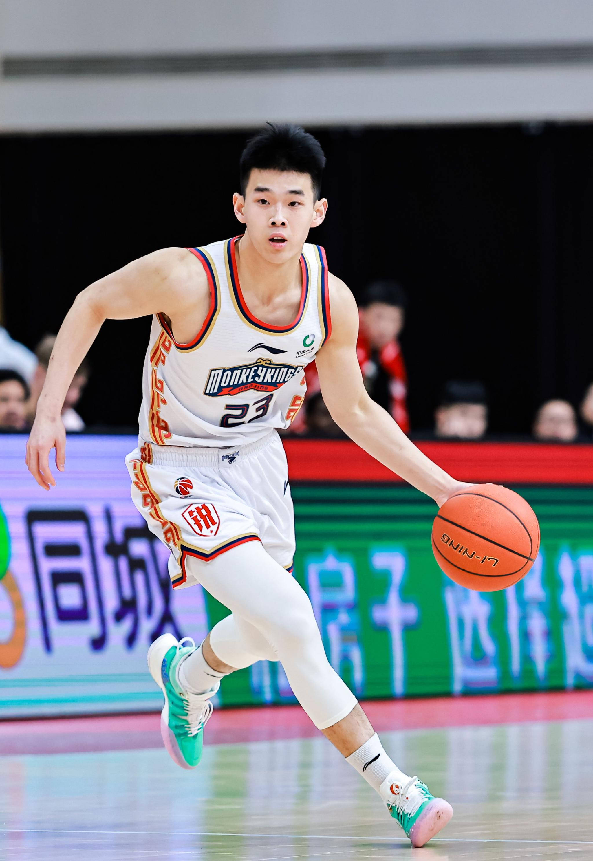 赛事平台-包含NBA季后赛转会期走向成谜，山东男篮远射贴柱，悬念犹存，纪律约束更严格的词条