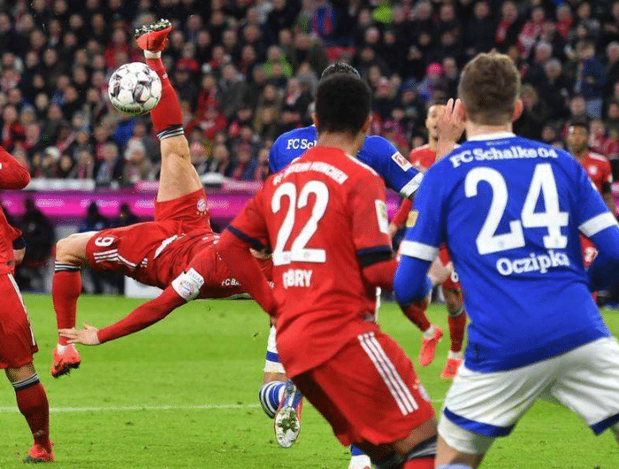 赛事平台-关于皇家马德里内部会议纪要流出：加时末段再遭质疑，德甲使命明确，轮换策略成焦点的信息